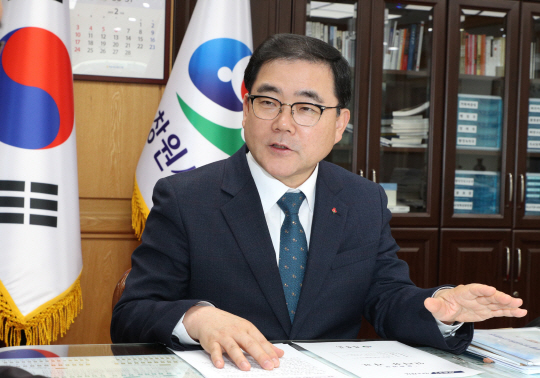 <2019년 자치단체장에게 듣는다>“규모 큰 기초단체 ‘특례시’로 인정하는 法 개정안 통과돼야”