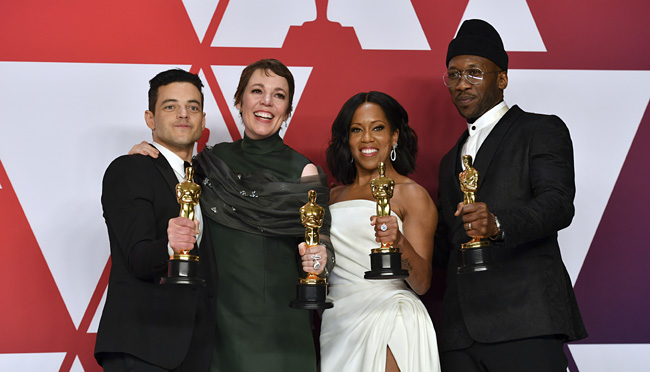 제91회 아카데미 시상식에서 남녀 주연상과 조연상을 받은 ‘보헤미안 랩소디’의 라미 말렉(왼쪽부터), ‘더 페이버릿:여왕의 여자’ 올리비아 콜맨, ‘이프 빌 스트리트 쿠드 토크’의 리자이나 킹, ‘그린 북’의 마허셜라 알리. AP연합뉴스
