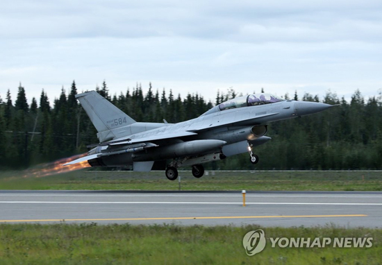 KF-16D 전투기[공군 제공]