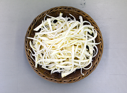 <서현창의 아는 만큼 맛있다>도라지, 아삭아삭 식감 알싸한 맛 미세먼지 지친 목에 ‘藥草’