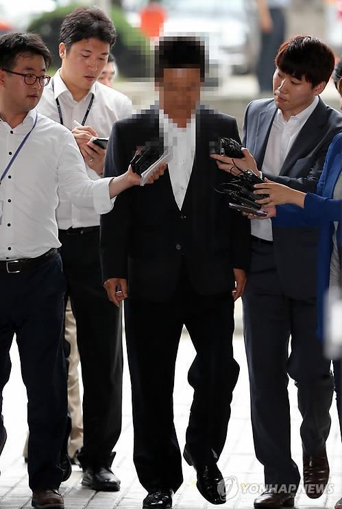 건설업자 윤중천씨[연합뉴스 DB]