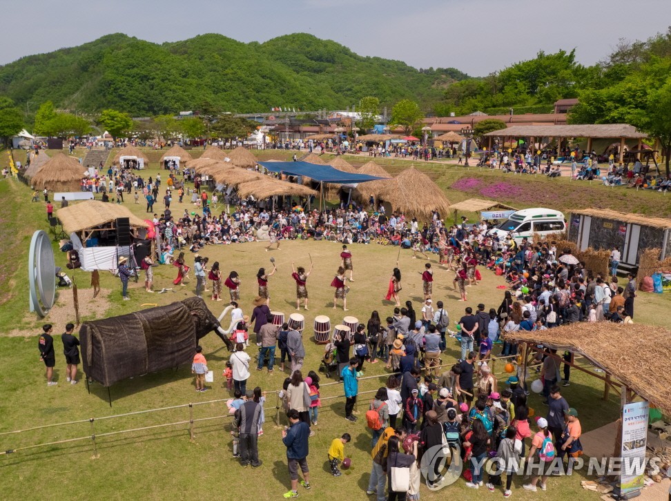 충남 공주 석장리 구석기축제[충남 공주시 제공]