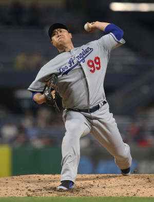 LA 다저스 류현진이 26일(한국시간) 피츠버그 파이리츠와의 경기에서 역투하고 있다.    USA투데이연합뉴스