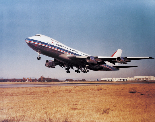 B747-200