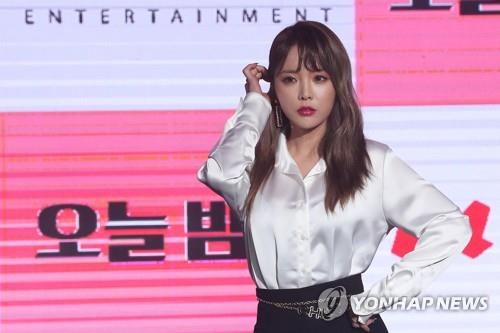 가수 홍진영 [연합뉴스 자료사진]