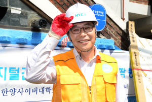 <대학, 미래를 밝힌다>“재능 활용한 주거환경 개선활동 더 널리 퍼졌으면”