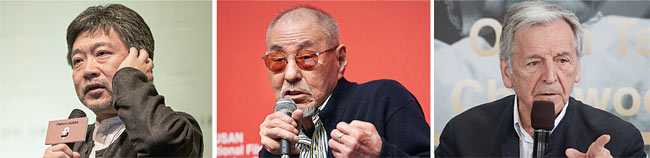 올해 부산국제영화제에서 아시아 영화인상을 받은 고레에다 히로카즈(왼쪽) 감독, 한국영화 회고전의 주인공 정일성(가운데) 촬영감독, 그리고 신작 ‘어른의 부재’를 들고 온 코스타 가브라스 감독.  부산국제영화제 제공