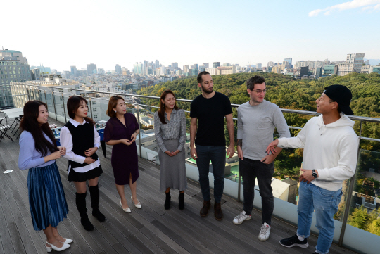 <스타트 벤처, 한국경제를 UP하라!>‘엘캠프’서 유망 스타트업 창업 보육… 100여개 기업 전폭 지원