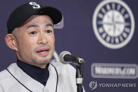 올해 3월 은퇴 기자 회견하는 일본야구 전설 이치로 [EPA=연합뉴스 자료사진]