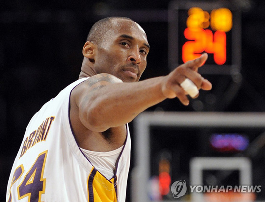 헬기 추락 사고로 사망한 NBA 전설 코비 브라이언트 [AP=연합뉴스]