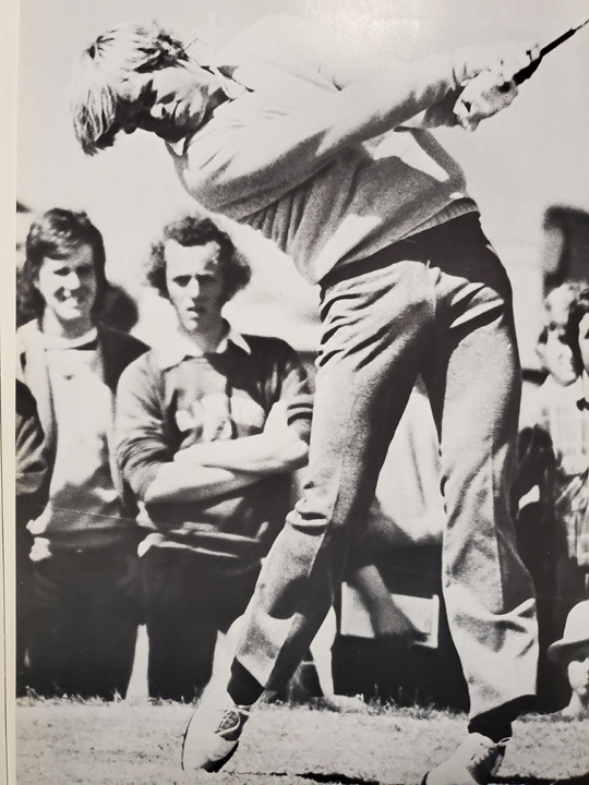 조니 밀러는 188㎝의 큰 키를 이용한 파워풀한 스윙을 구사하며 1970년대 중반 최고 선수에 올랐다.