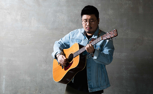 <요새 읽는 책-강백수>롤랑 바르트의 ‘애도 일기’… “내 지난날들을 위로받아”