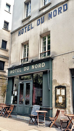 파리시 변두리의 ‘북호텔’ 전경. 숙박은 받지 않고 카페와 레스토랑으로만 운영되고 있다.