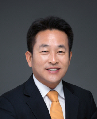 김진국