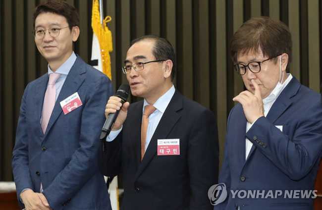 미래통합당 태구민 당선인(서울 강남구갑)이 4월 28일 오전 서울 여의도 국회에서 열린 당선자 총회에서 발언하고 있다. [연합뉴스 자료사진]