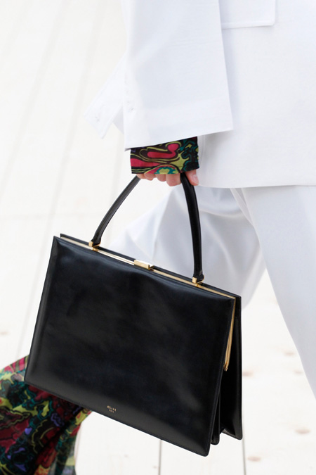 피비 파일로 올드 셀린 백.