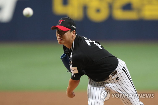 역투하는 차우찬 [연합뉴스 자료사진]