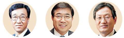 왼쪽부터 고(故) 김정태 전 국민은행장, 전중규 호반건설 상임고문, 서태식 삼일회계법인 명예회장.