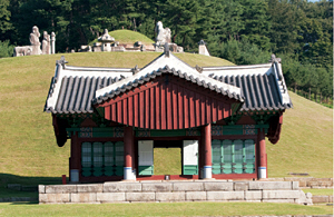 선조 목릉 정자각.