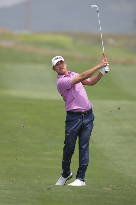 박은신의 아이언샷. [KPGA 제공. 재판매 및 DB 금지]