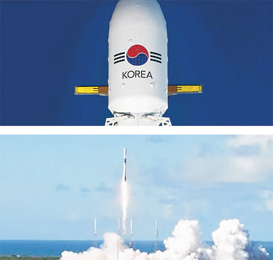 한국군 첫 전용 통신위성인 ‘아나시스(Anasis) 2호’를 실은 팰컨 9호가 21일(현지시간) 미국 플로리다주 케이프커내버럴 공군기지에서 발사대기 중인 모습(위 사진), 아래 사진은 팰컨 9호가 같은 날 발사되고 있는 모습. 연합뉴스