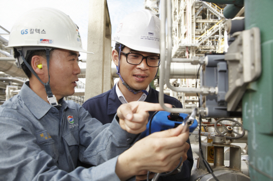 <포스트 코로나, ‘相生’으로 주도한다>파트너사·코로나 의료진에 윤활유 지원… ‘건강한 이동’ 도와