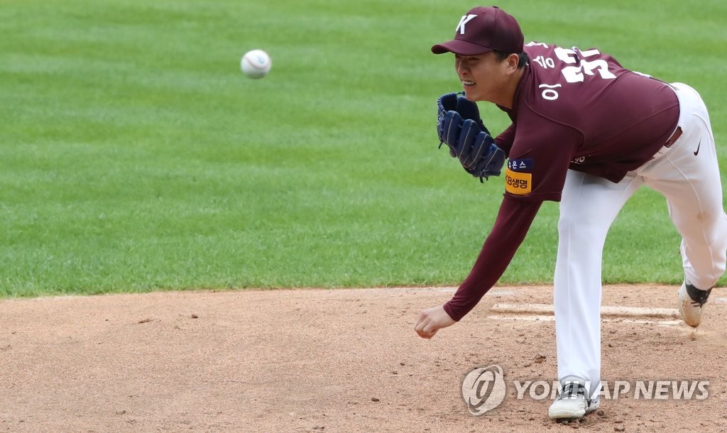 역투하는 이승호 [연합뉴스 자료사진]