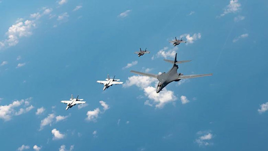 B-1B 등 6대 폭격기 출격 [미국 태평양공군사령부 홈피 캡처]