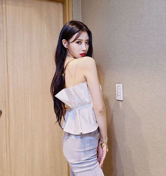 [서울=뉴시스] 그룹 ‘러블리즈’ 미주. (사진 = 러블리즈 인스타그램 캡처) 2020.09.08.