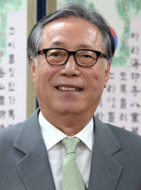 변희봉