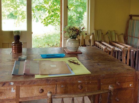 < Book & Cut >과수원 오두막에 책상 하나… 울프 명작이 이곳서 탄생했다