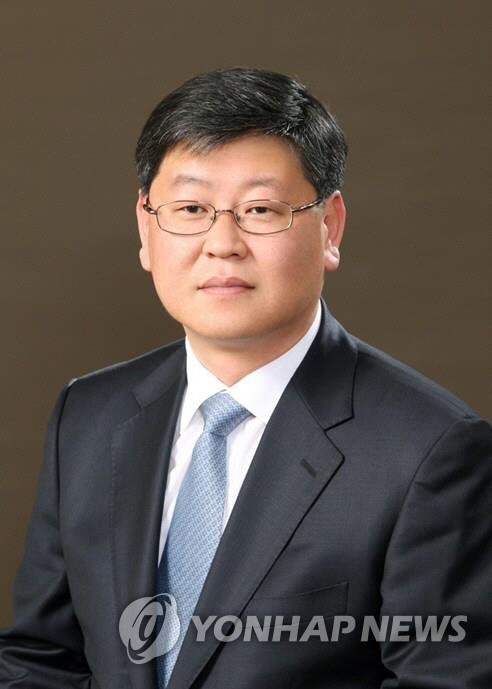 (서울=연합뉴스) 문재인 대통령은 2일 새 법무부 차관에 이용구 변호사를 내정했다. 2020.12.2 [청와대 제공. 재판매 및 DB 금지]