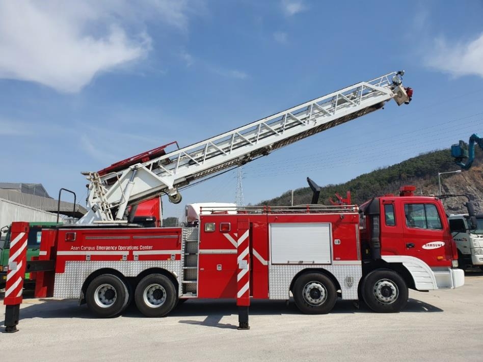 교회 측이 매입한 소방차 [사랑제일교회 제공. 재판매 및 DB 금지]