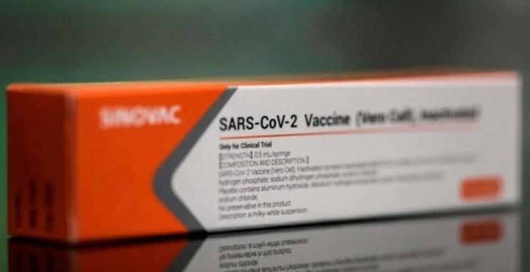 브라질의 한 목사가 중국산 코로나19 백신이 암과 에이즈를 유발할 수 있다고 주장했다가 처벌 위기에 빠졌다. [브라질 뉴스포털 G1]