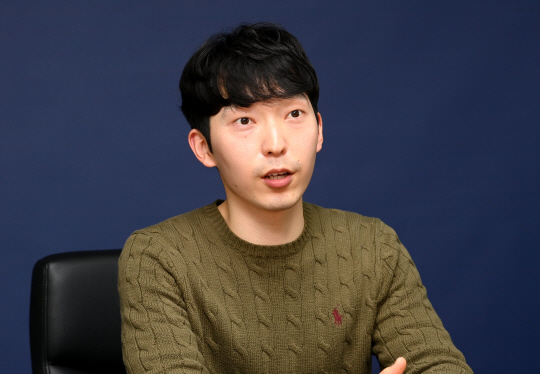<2021 신춘문예>당신을 위한 ‘품’ 하나 온전히 그려볼수 있길