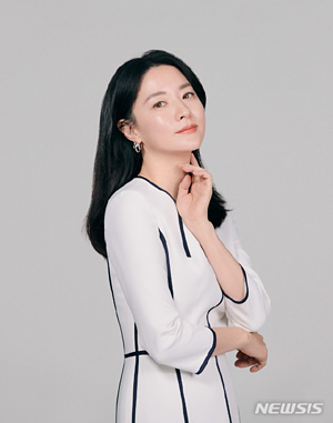 [서울=뉴시스]이영애(사진=워너브러더스 코리아 제공) 2019.11.25