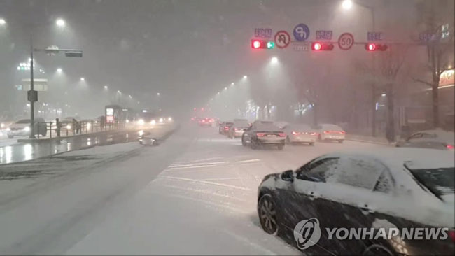 성남 등 경기 9곳 대설주의보…고양 등 12곳 한파경보 유지[독자 제공]