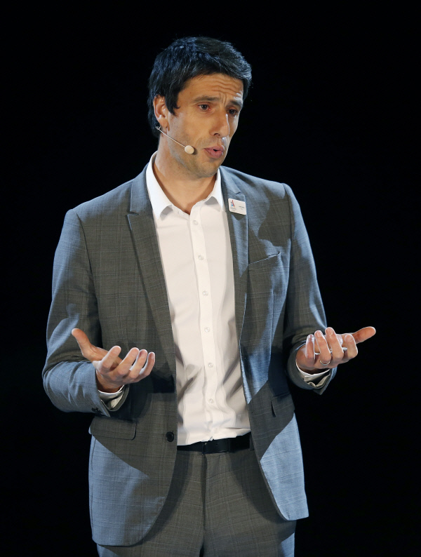 토니 에스탕게 2024 파리올림픽 조직위원장. AP뉴시스