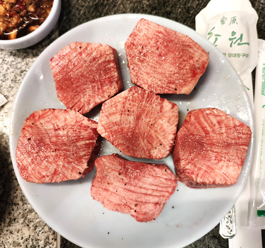 용산 초원의 우설.