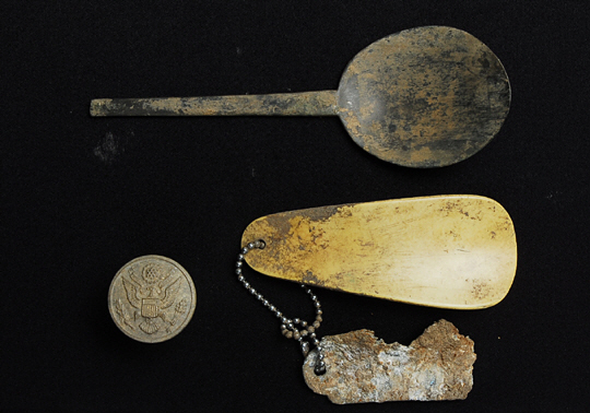 고 김성근 일병 유품.  국방부 제공