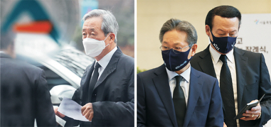 정몽준(왼쪽 사진) 아산재단 이사장과 이정대(오른쪽 사진 왼쪽) 한국프로스포츠협회장 겸 KBL 총재, 김동광 KBL 경기본부장이 1일 서울 송파구 서울아산병원에 마련된 정상영 KCC 명예회장의 빈소를 방문하고 있다. 연합뉴스