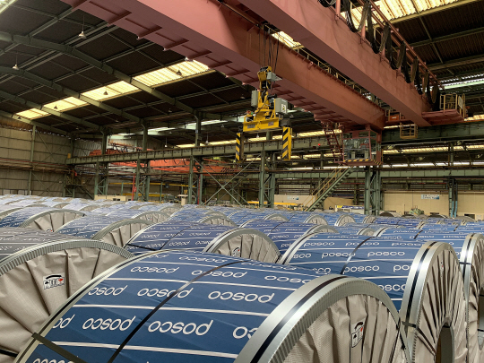 <코로나19 충격, 新산업& 新인재로 돌파한다>수소車 부품소재 ‘Poss470FC’… 친환경 정밀재의 새 패러다임 제시