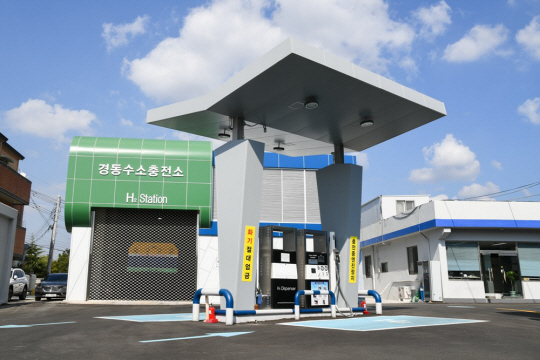 <코로나19 충격, 新산업& 新인재로 돌파한다>세계 최대 액화 수소공장 건립… 배기가스 13만t 줄인다