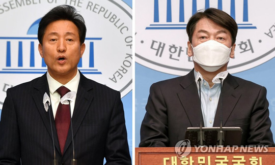 (서울=연합뉴스) 국민의힘 오세훈 서울시장 후보와 국민의당 안철수 서울시장 후보가 19일 국회 소통관에서 각각 단일화에 대한 입장을 밝히는 기자회견을 하고 있다. 2021.3.19