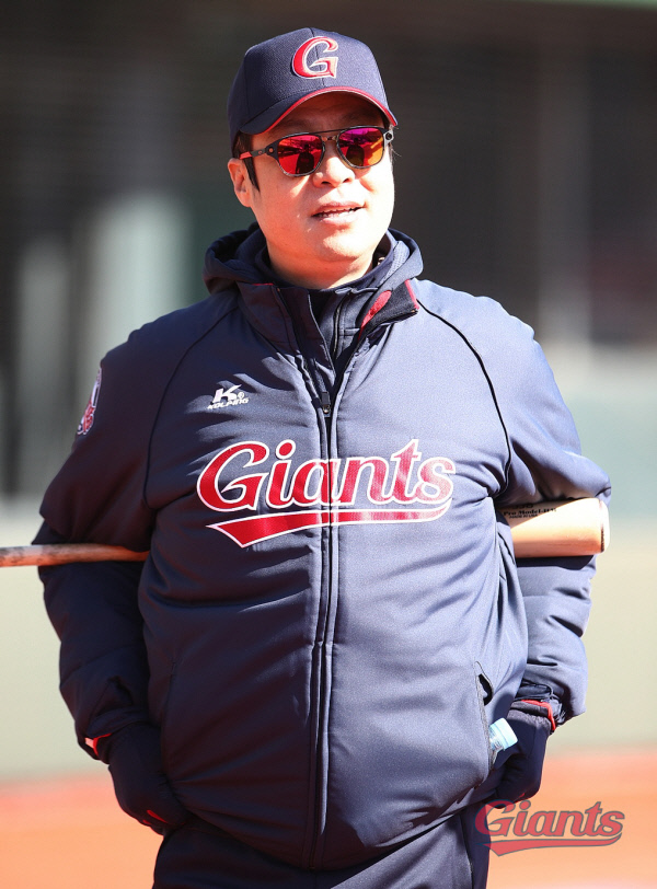 롯데 허문회 감독.  롯데 제공