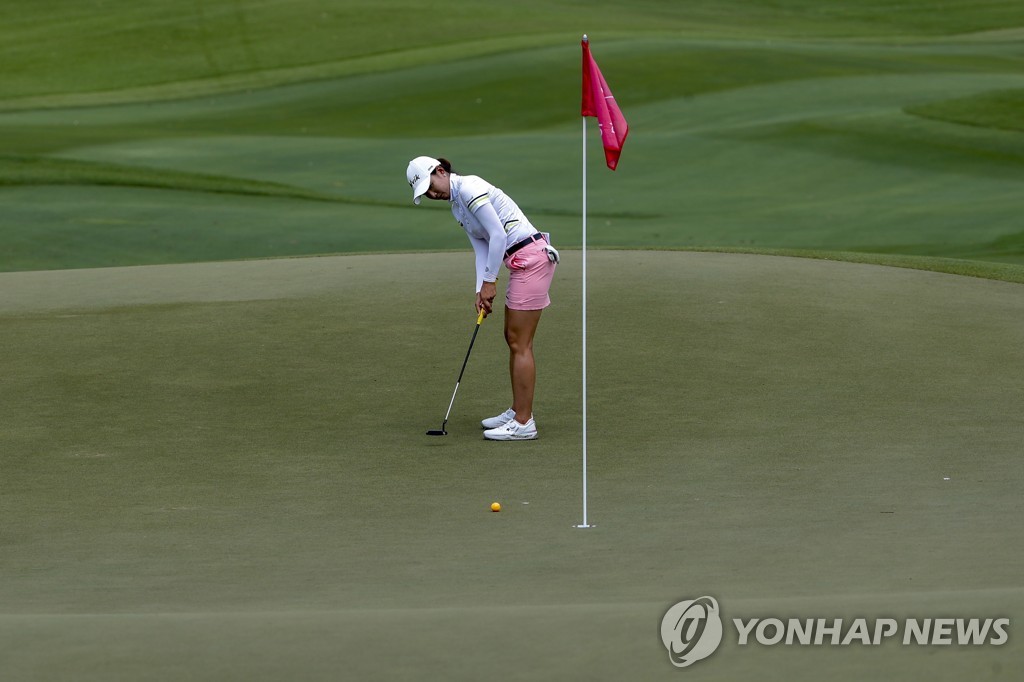 최운정의 경기 모습.  [EPA=연합뉴스]