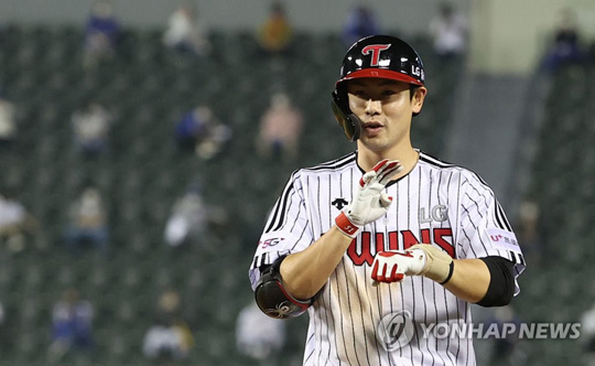 세리머니하는 LG 홍창기 [연합뉴스 자료사진]