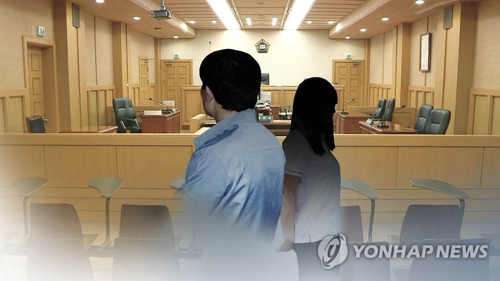 지옥 같던 시간들…‘인면수심’ 아버지 위 이미지는 해당기사와 직접 관련이 없음. [연합뉴스TV 제공]