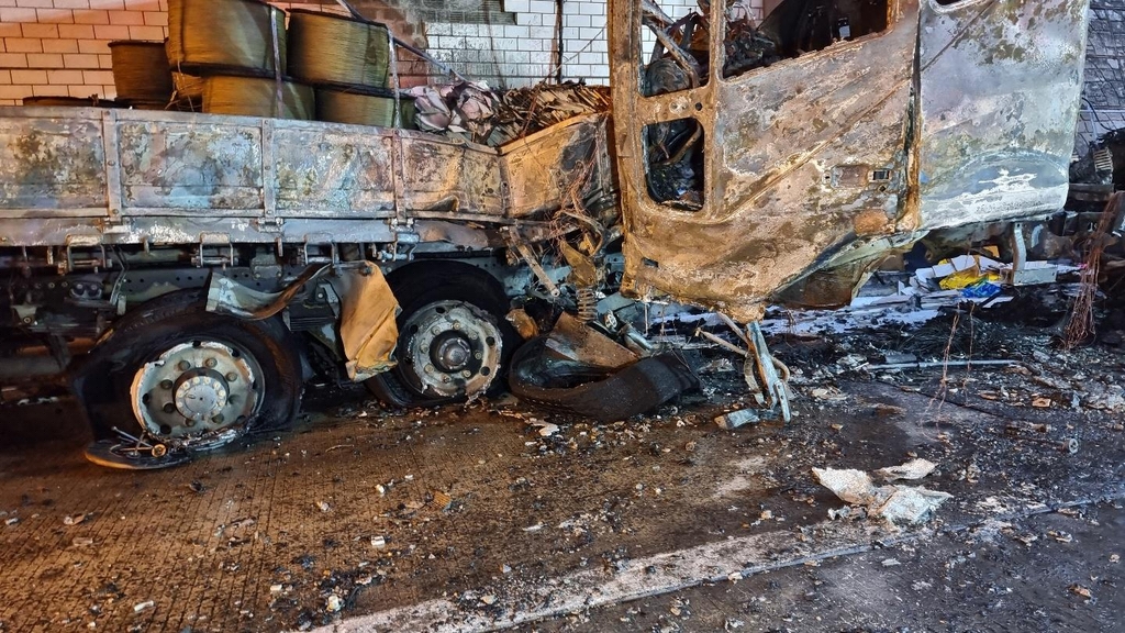 증약터널 추돌 사고 [독자 송영훈씨 제공. 재판매 및 DB 금지]