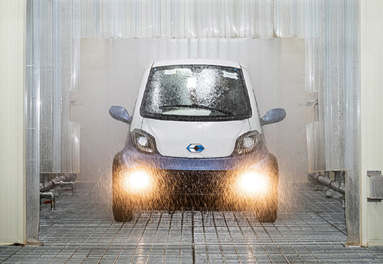 ‘쎄보(CEVO)-C SE’의 누수 확인을 위한 수밀검사 공정.  쎄보모빌리티 제공